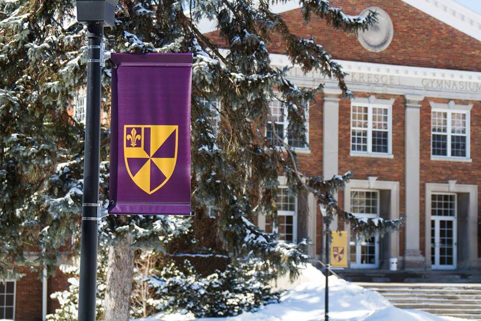 Photograph of three arrows pointing in different directions, represents the process of making your final decision.