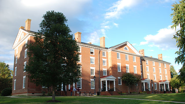 Cushing Hall at Hampden–Sydney College.