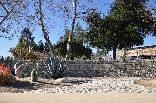 Entrance of Pitzer College campus.