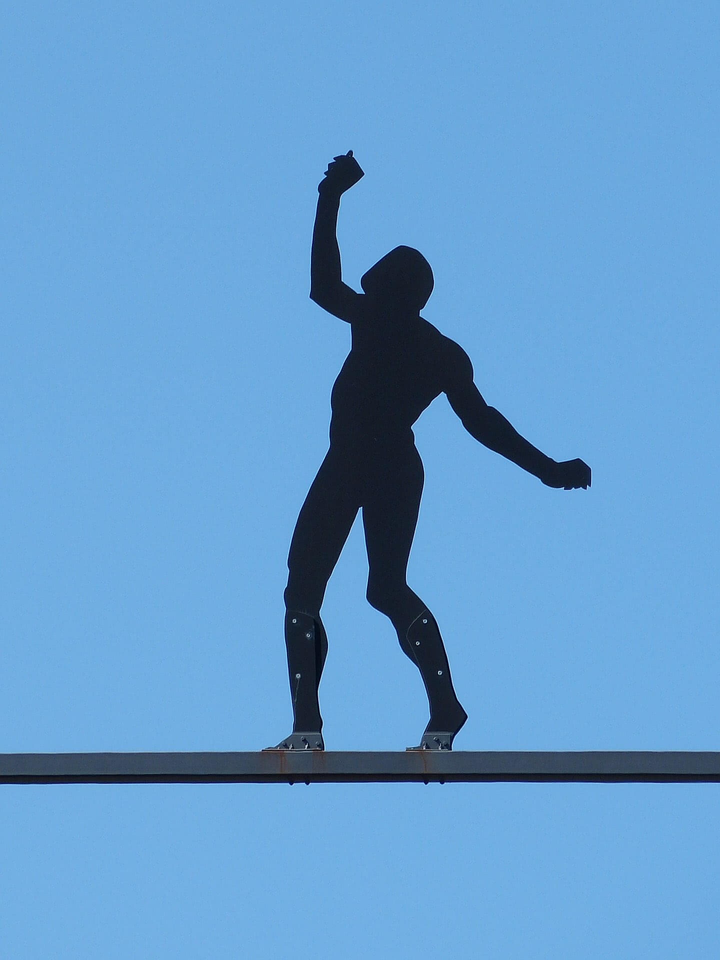 Here's how to balance your online BBA program and life.