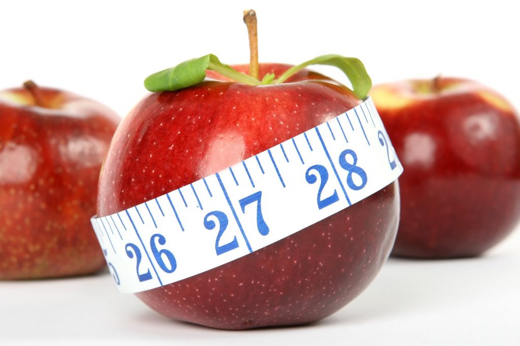 Here's how you can avoid the freshman 15 in the dining hall