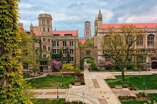 University of Chicago campud quad.