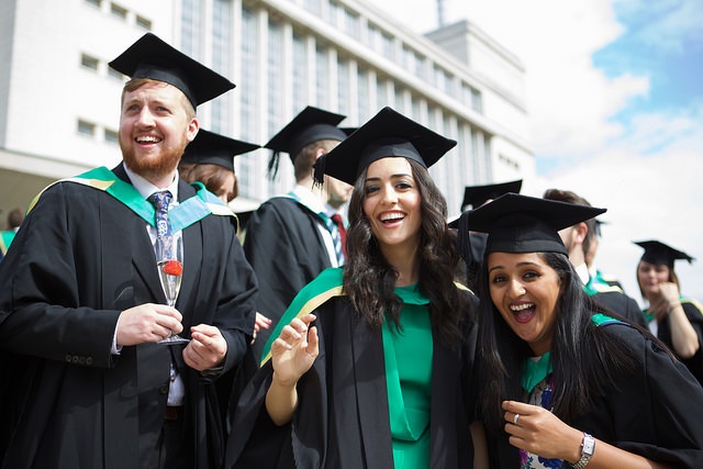 Everyone should be applying to financial aid