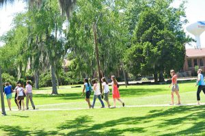 There are three types of college campus tours