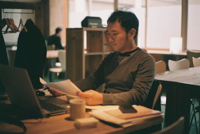 Here's how you can prepare for your college admission interview.