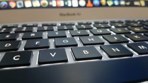 Here are some scholarship essay must-haves that you absolutely need when typing up your essay