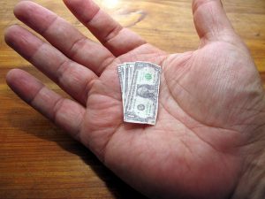 Settle Student Loan Debt There are a few ways to minimize student loan debt