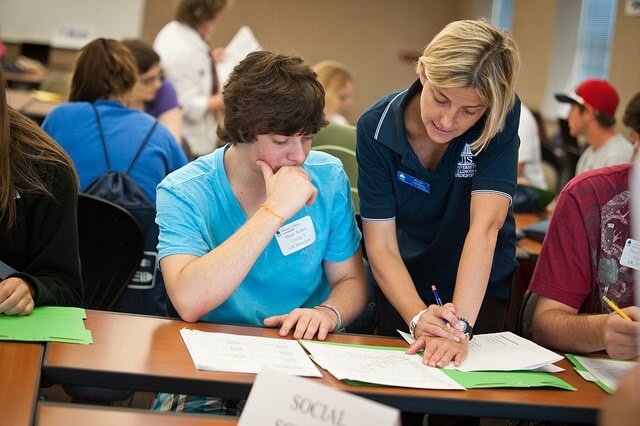 What are some things not to do at college orientation?
