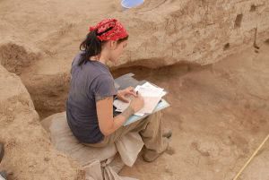 Check out these archaeology schools and programs.