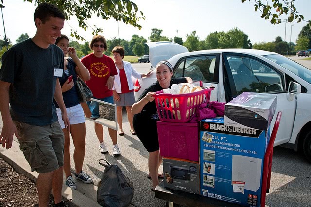 You can make your move-in day go more smoothly