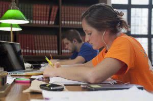 Here are some tips on how to survive college finals week