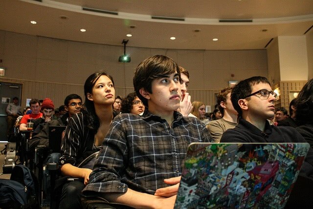 how to choose between two college majors