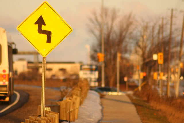 Jagged road sign - like a windy road, a variable interest rate can twist and turn