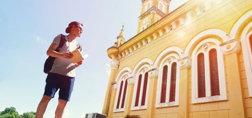 A high school junior visiting a college.