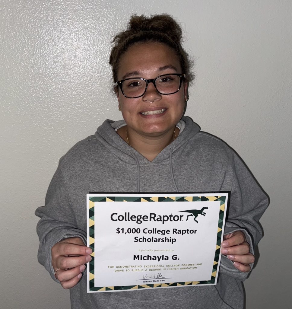 Image of scholarship winner Michayla G.